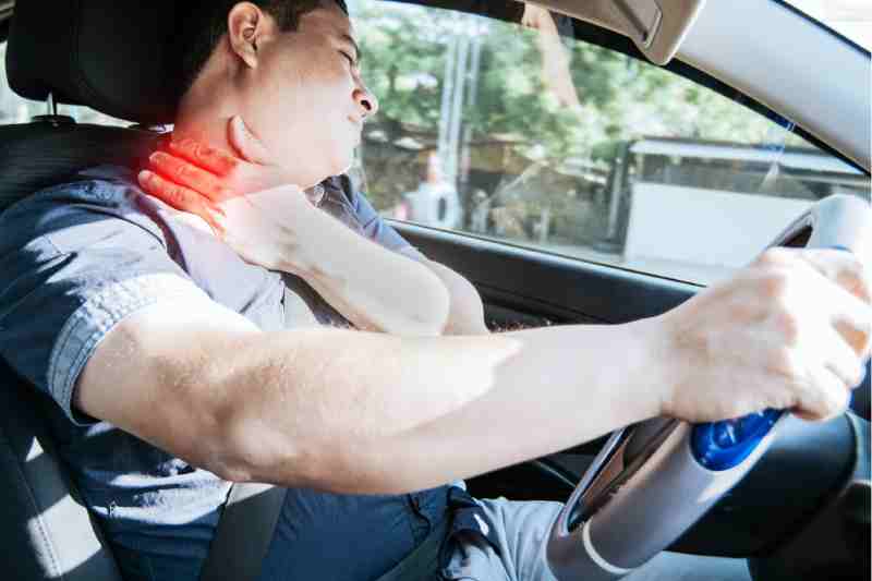 Neck Pain After a Car Accident Common Symptoms & Treatment Options