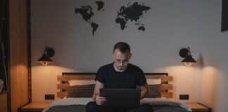 7 Hacks for Navigating the Virtual Business Frontier